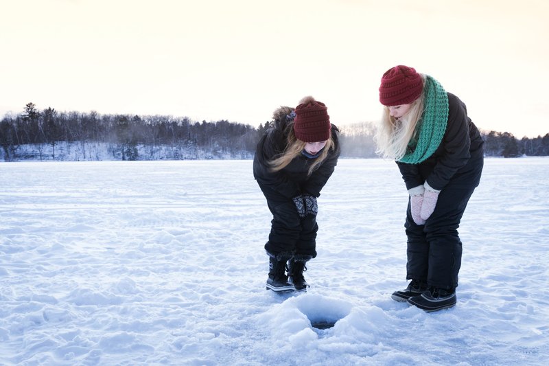 Experience the Thrill of Ice Fishing Live Casino in the UK Today